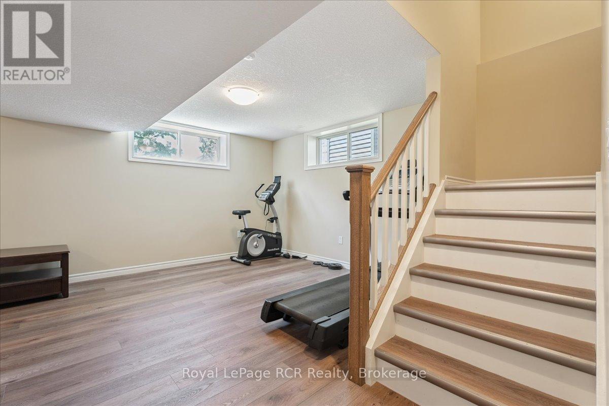 1302 14th Avenue E, Owen Sound, Ontario  N4K 0A1 - Photo 41 - X12263270