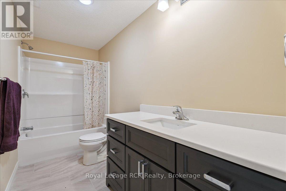 1302 14th Avenue E, Owen Sound, Ontario  N4K 0A1 - Photo 44 - X12263270