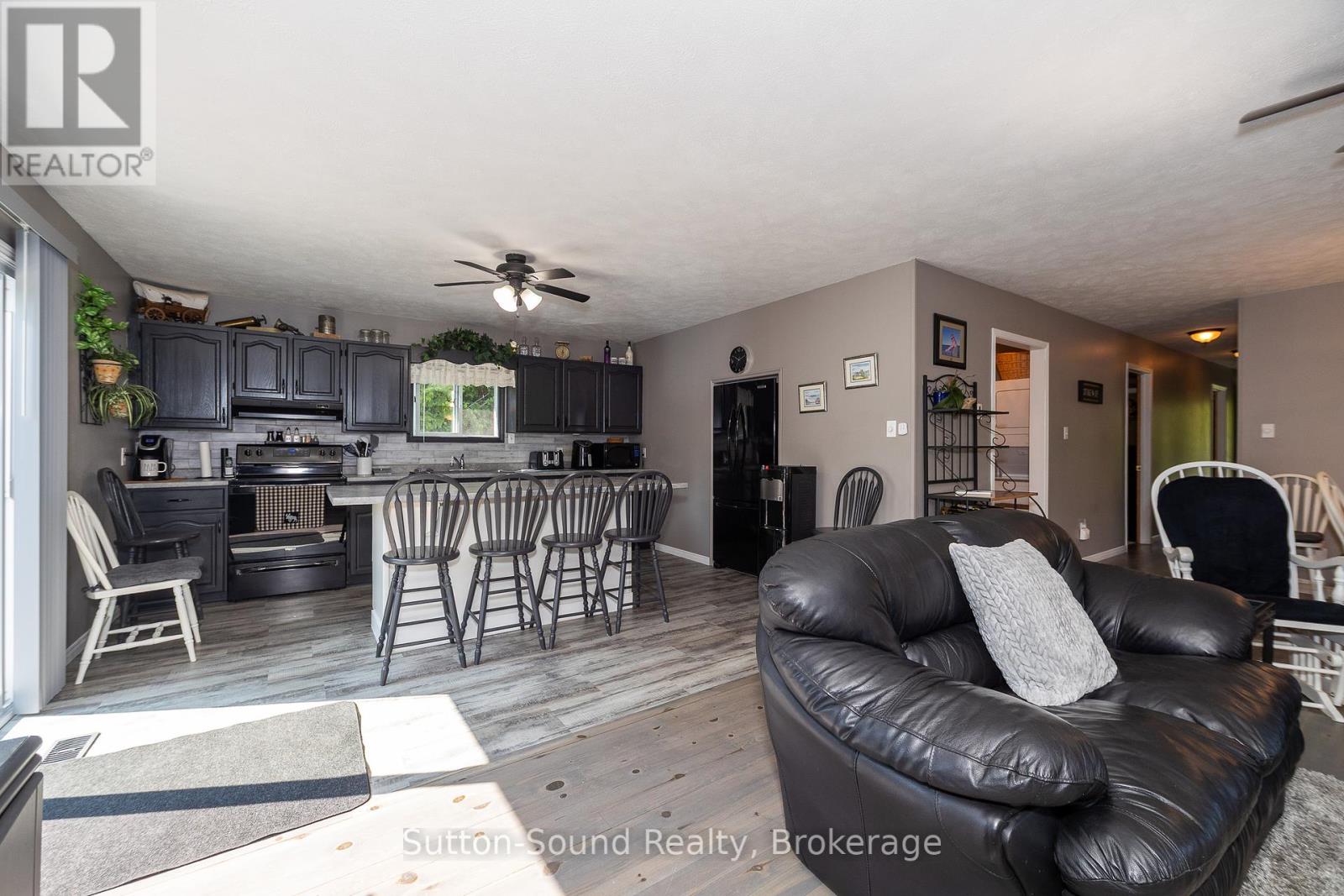 27 Whiskey Harbour Road, Northern Bruce Peninsula, Ontario  N0H 1X0 - Photo 13 - X12263310
