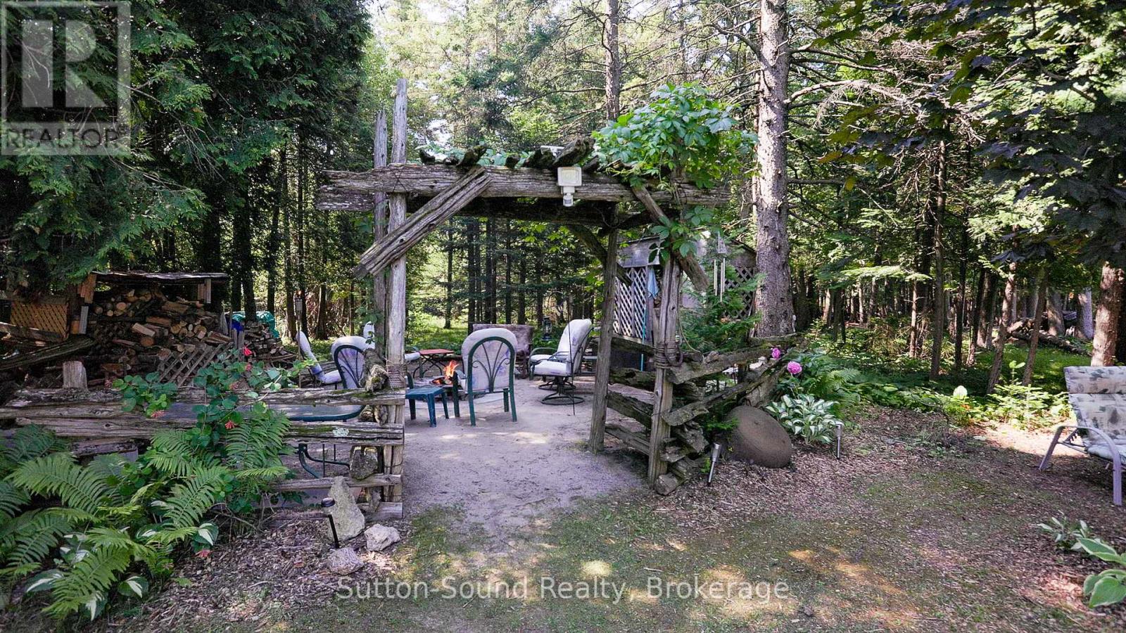27 Whiskey Harbour Road, Northern Bruce Peninsula, Ontario  N0H 1X0 - Photo 33 - X12263310