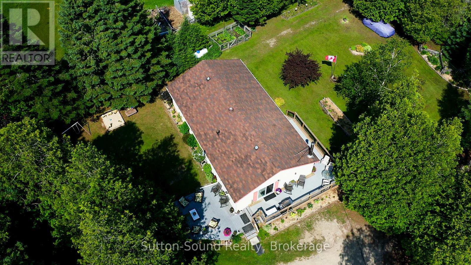 27 Whiskey Harbour Road, Northern Bruce Peninsula, Ontario  N0H 1X0 - Photo 45 - X12263310