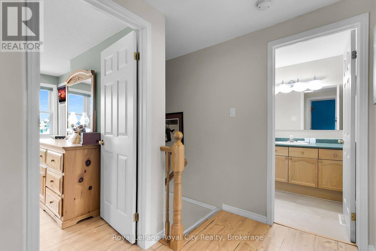 43 Hagan Avenue, Guelph, Ontario  N1E 7B7 - Photo 20 - X12263333