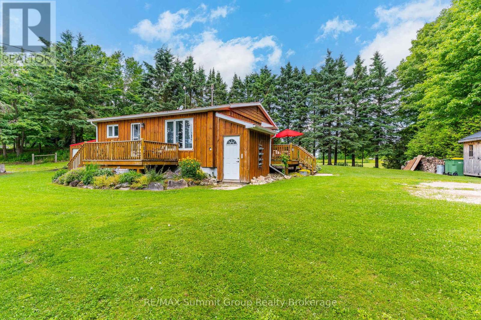 554014 Road 55, Grey Highlands, Ontario  N0C 1M0 - Photo 1 - X12263380