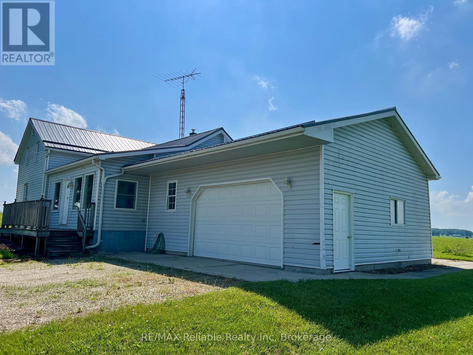 39376 Reid Road, North Huron, Ontario  N0G 2W0 - Photo 1 - X12263384