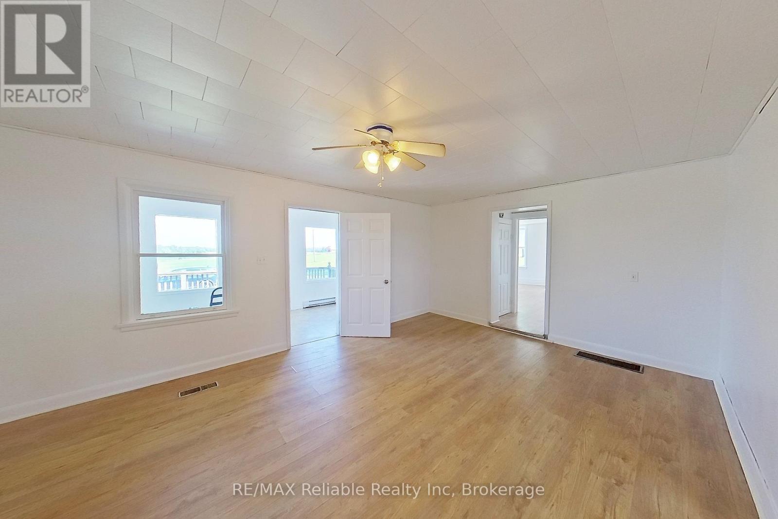 39376 Reid Road, North Huron, Ontario  N0G 2W0 - Photo 11 - X12263384