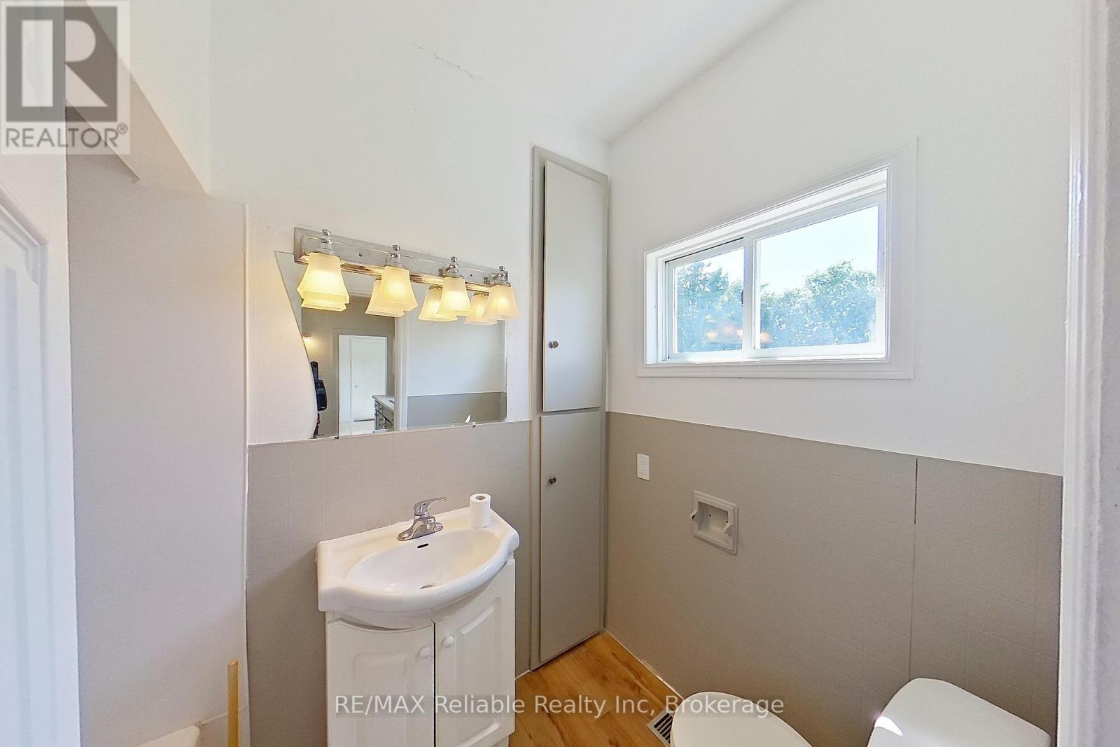 39376 Reid Road, North Huron, Ontario  N0G 2W0 - Photo 16 - X12263384