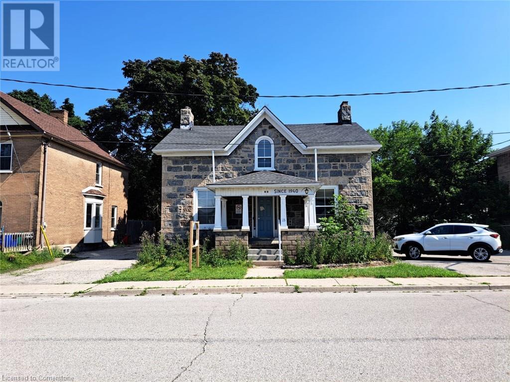 18 WALNUT Street, Cambridge, Ontario