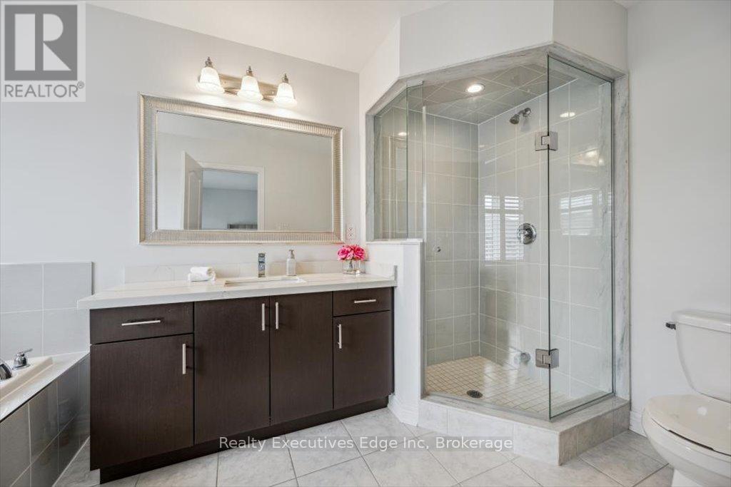 31 Rainforest Lane, Halton Hills, Ontario  L7G 0L8 - Photo 24 - W12263437