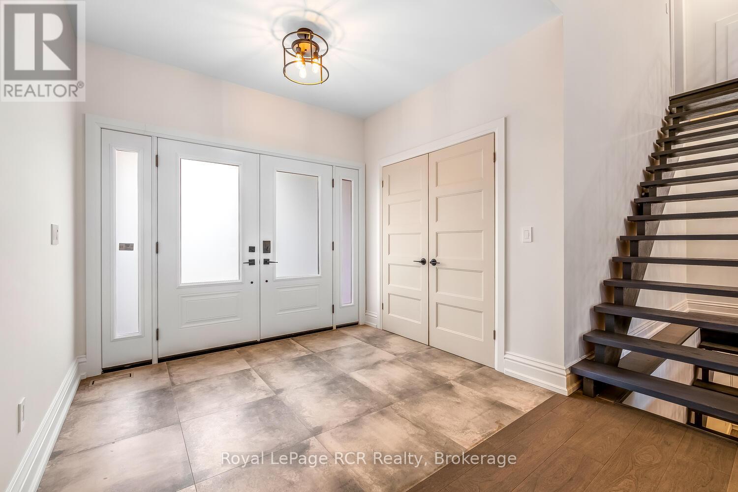 10 Frederick Street E, South Bruce Peninsula, Ontario  N0H 2G0 - Photo 18 - X12263461