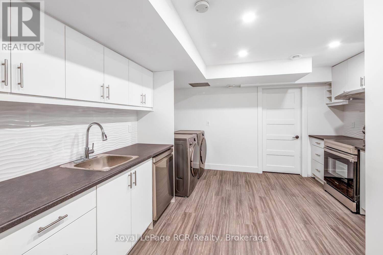 10 Frederick Street E, South Bruce Peninsula, Ontario  N0H 2G0 - Photo 36 - X12263461