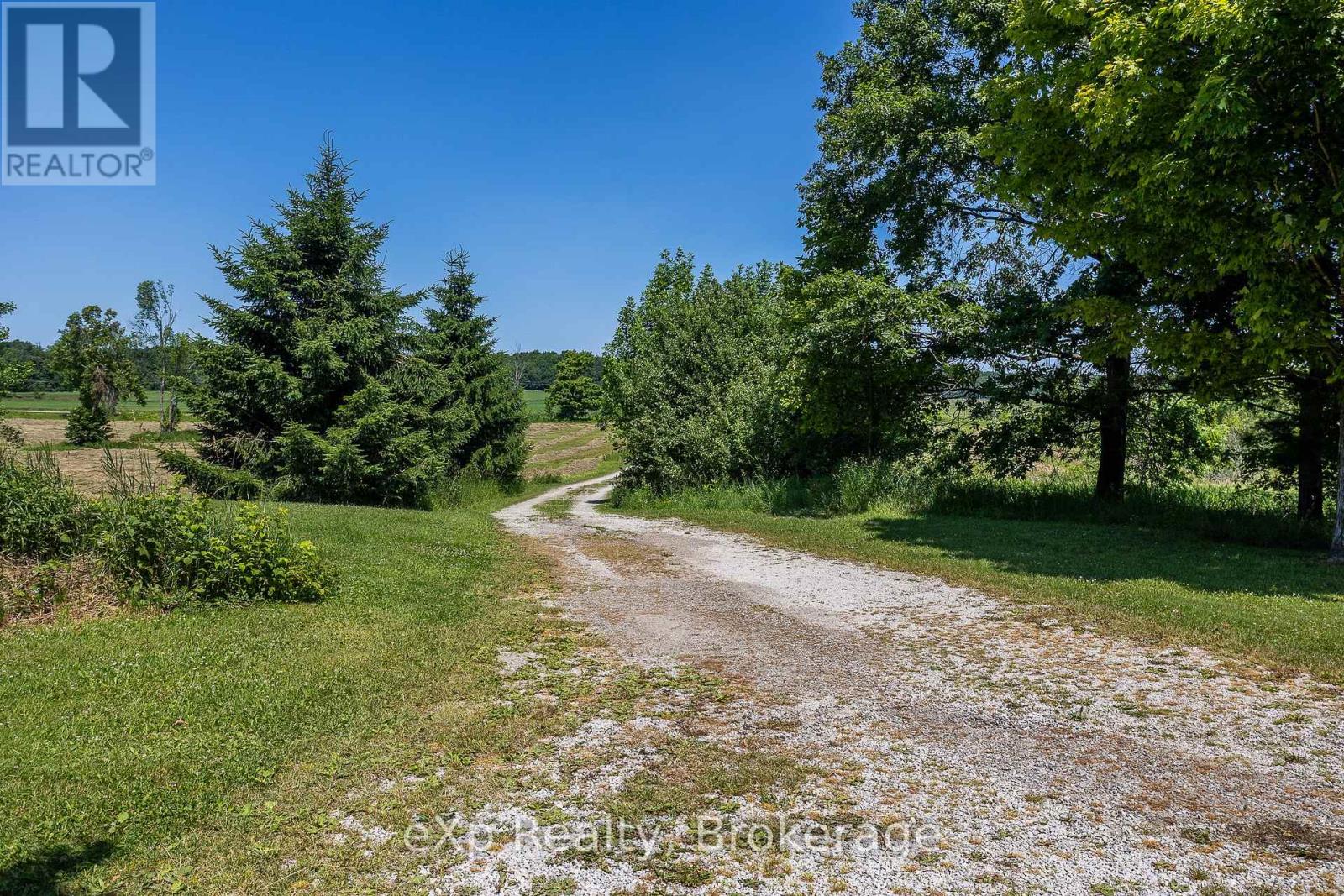 463086 Concession 24, Georgian Bluffs, Ontario  N0H 2T0 - Photo 15 - X12263553