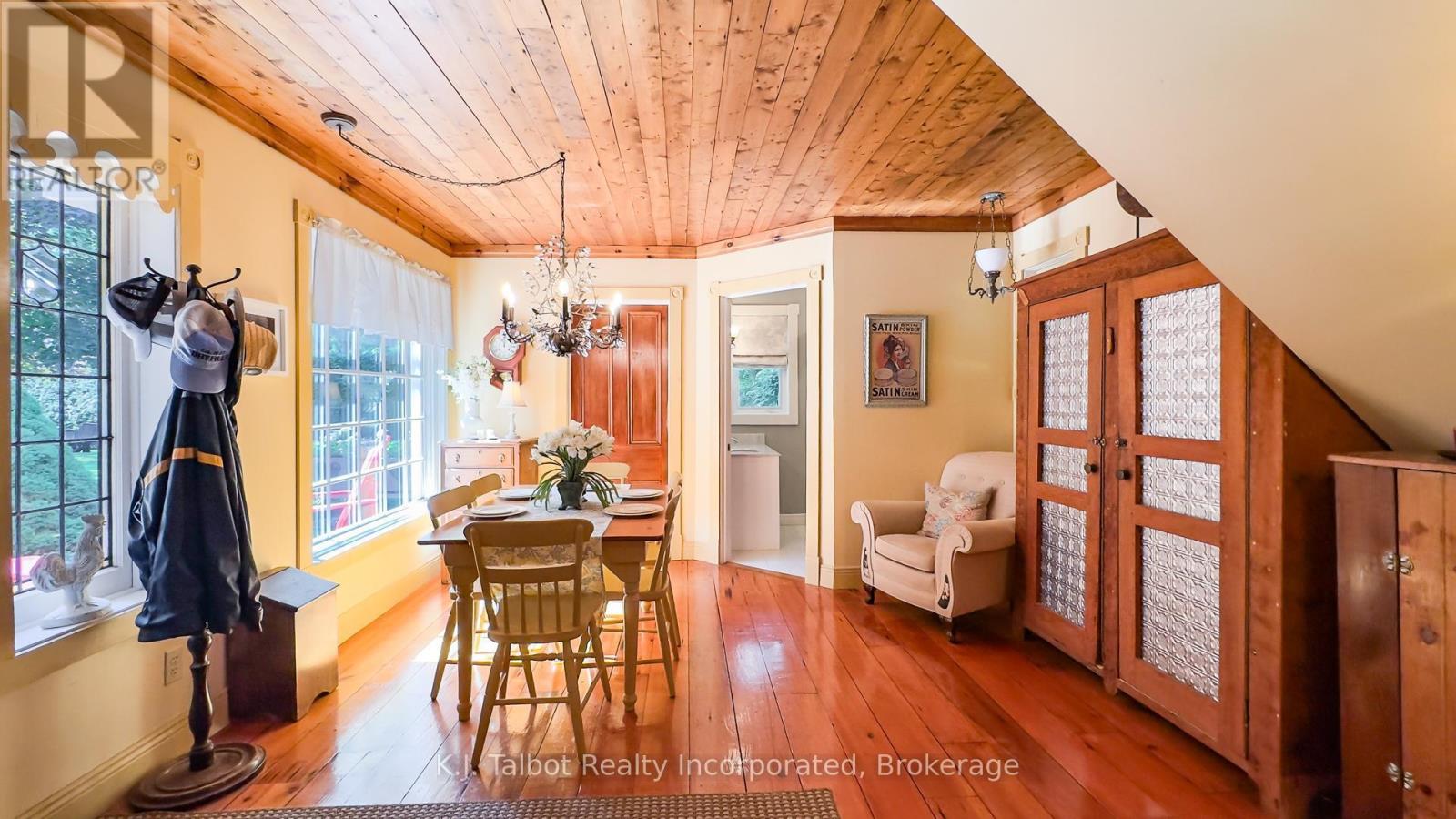 3 David Street E, Bluewater, Ontario  N0M 1G0 - Photo 8 - X12263682