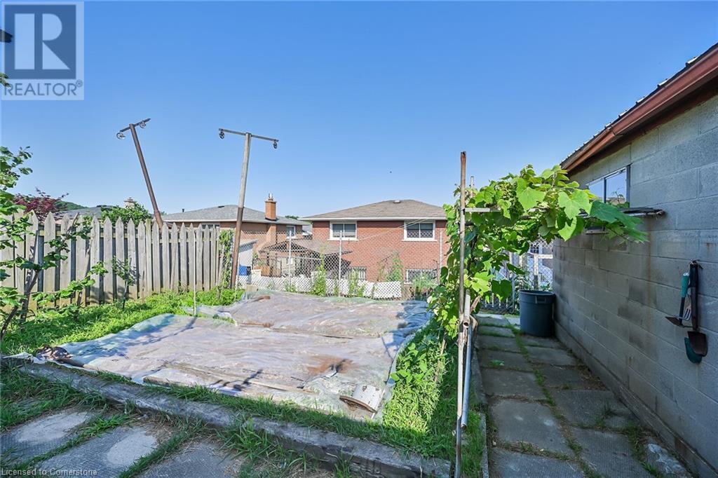 31 Summercrest Drive, Hamilton, Ontario  L8K 6G5 - Photo 44 - 40747088
