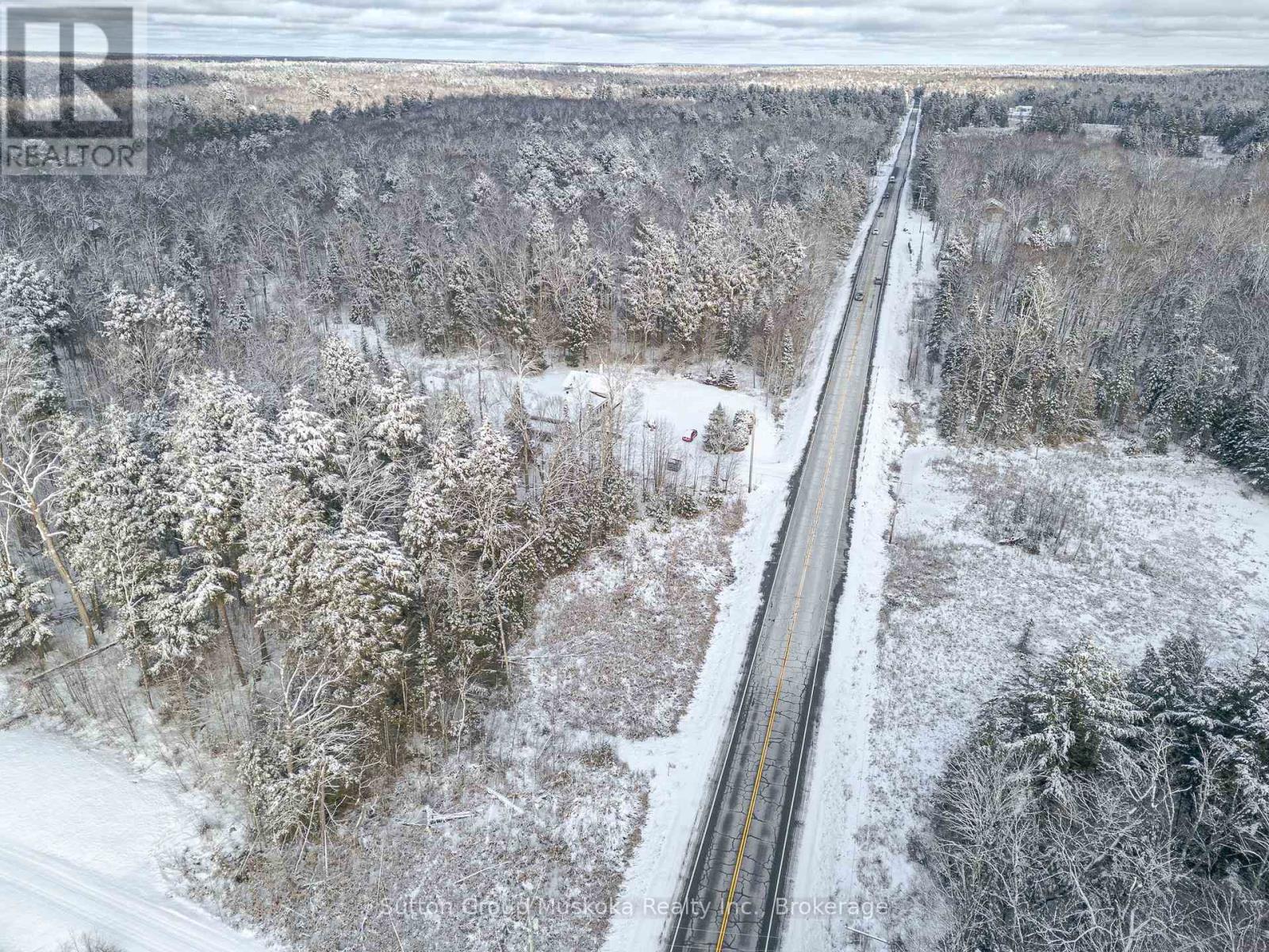 0 118 Highway E, Bracebridge, Ontario  P1L 1X1 - Photo 15 - X12263787