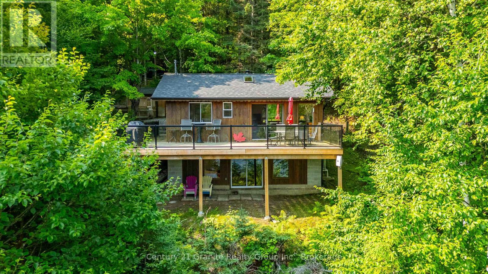 1225 ROWBOTHAM LANE, Highlands East, Ontario