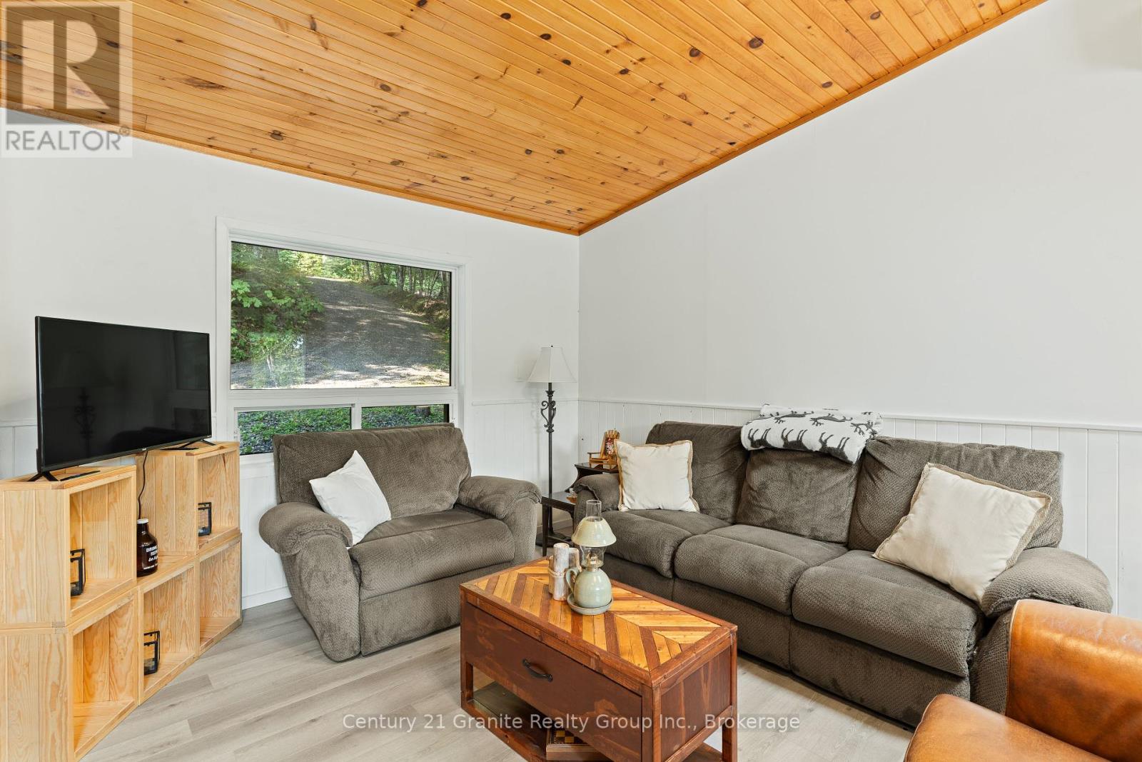 1225 Rowbotham Lane, Highlands East, Ontario  K0L 2Y0 - Photo 12 - X12263876
