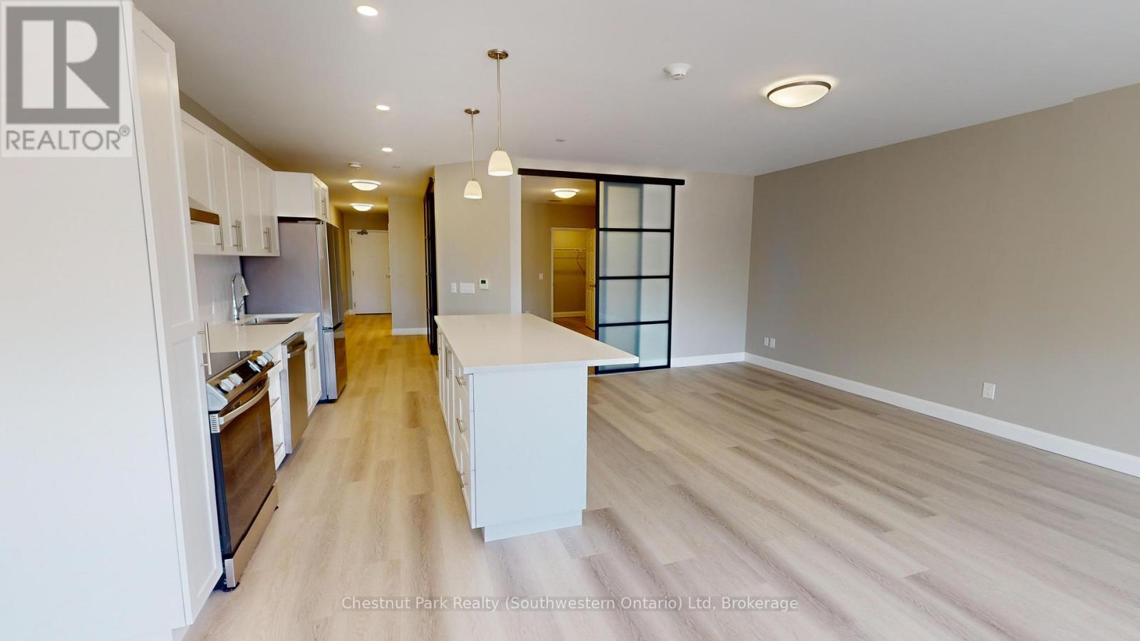 201 - 2 Quebec Street, Guelph, Ontario  N1H 2T2 - Photo 3 - X12263887