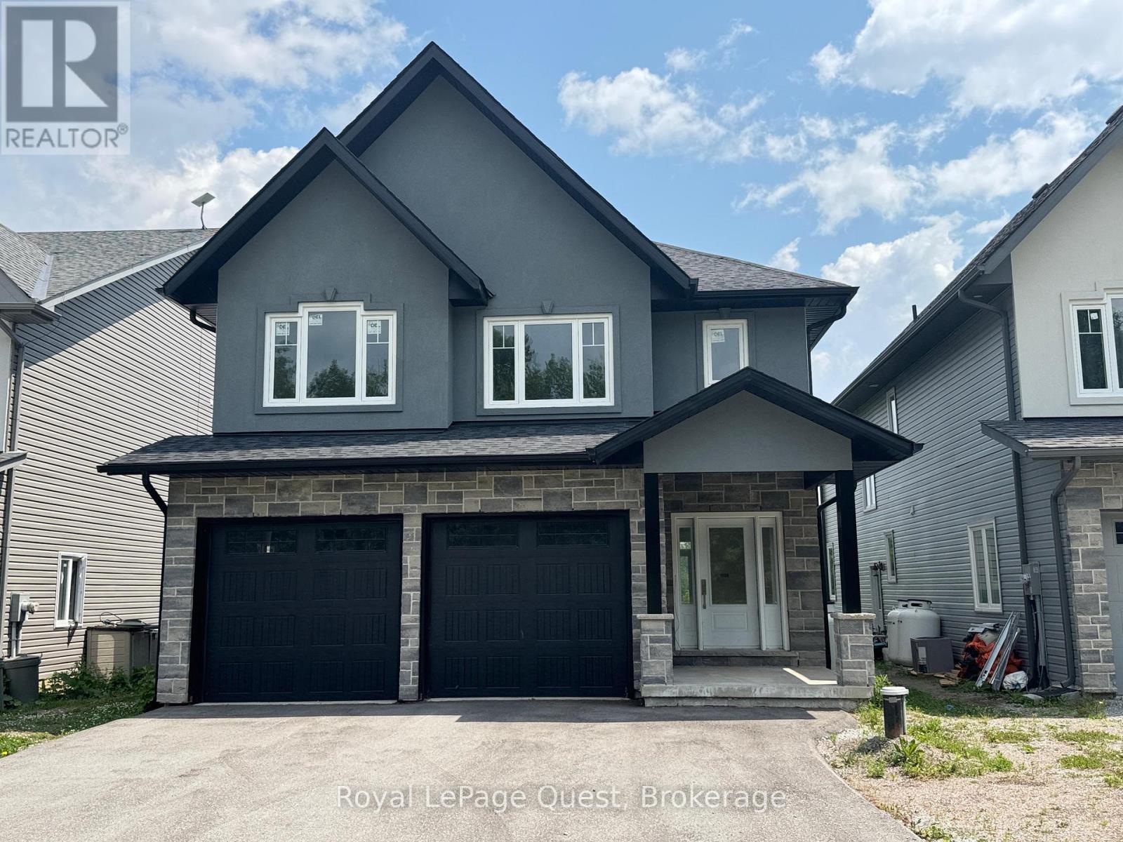 21 Rosy Beach Court, Ramara, Ontario  L3V 8L2 - Photo 2 - S12264012