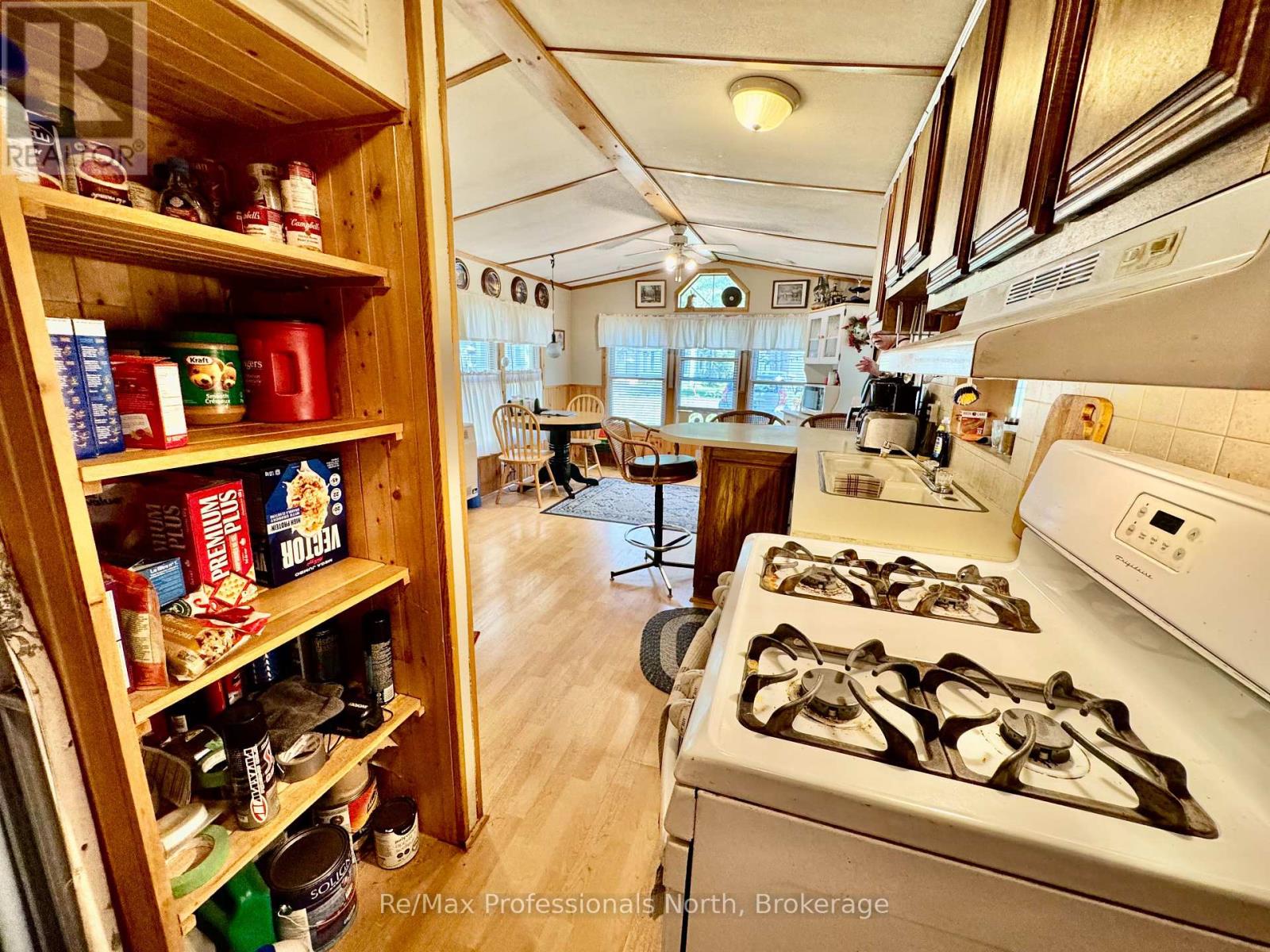 39 - 1007 Racoon Road, Gravenhurst, Ontario  P1P 1R1 - Photo 17 - X12264037