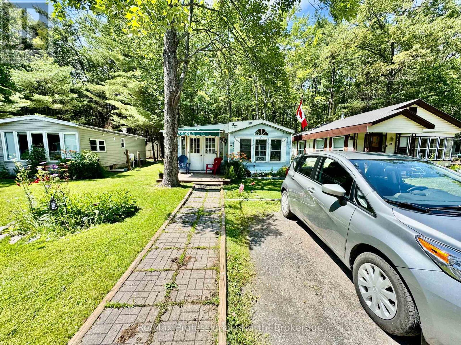 39 - 1007 Racoon Road, Gravenhurst, Ontario  P1P 1R1 - Photo 27 - X12264037
