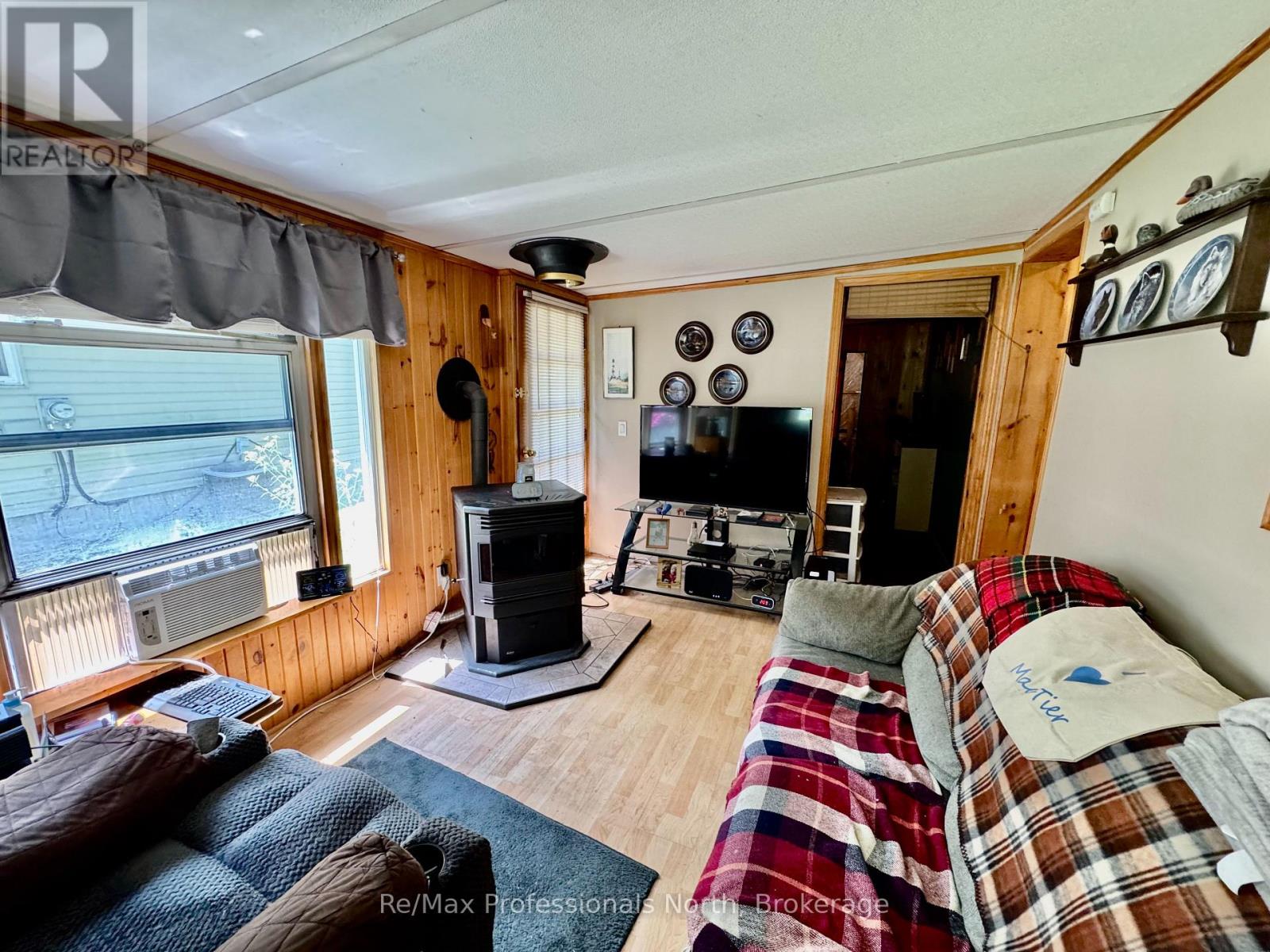39 - 1007 Racoon Road, Gravenhurst, Ontario  P1P 1R1 - Photo 4 - X12264037