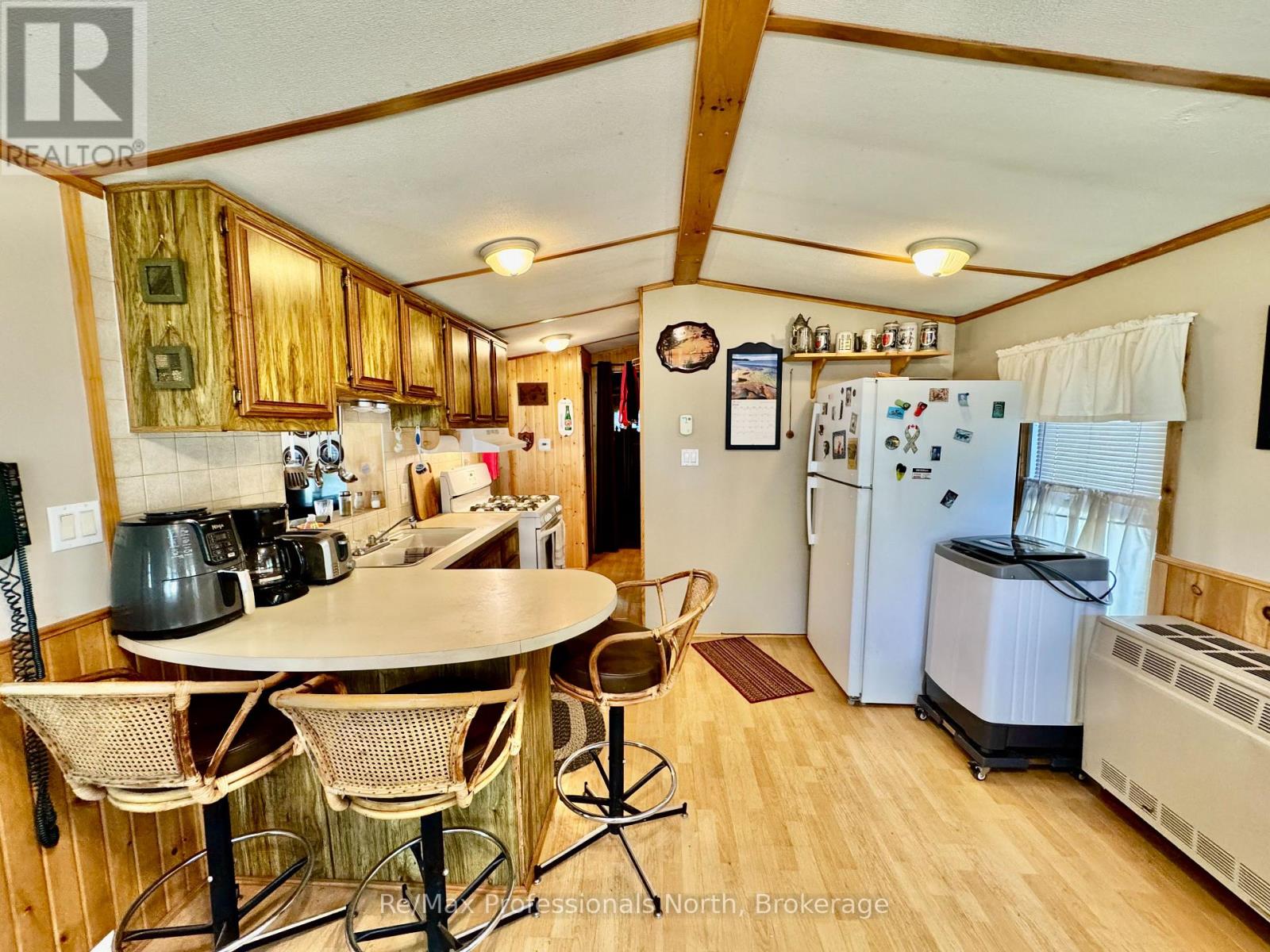 39 - 1007 Racoon Road, Gravenhurst, Ontario  P1P 1R1 - Photo 7 - X12264037