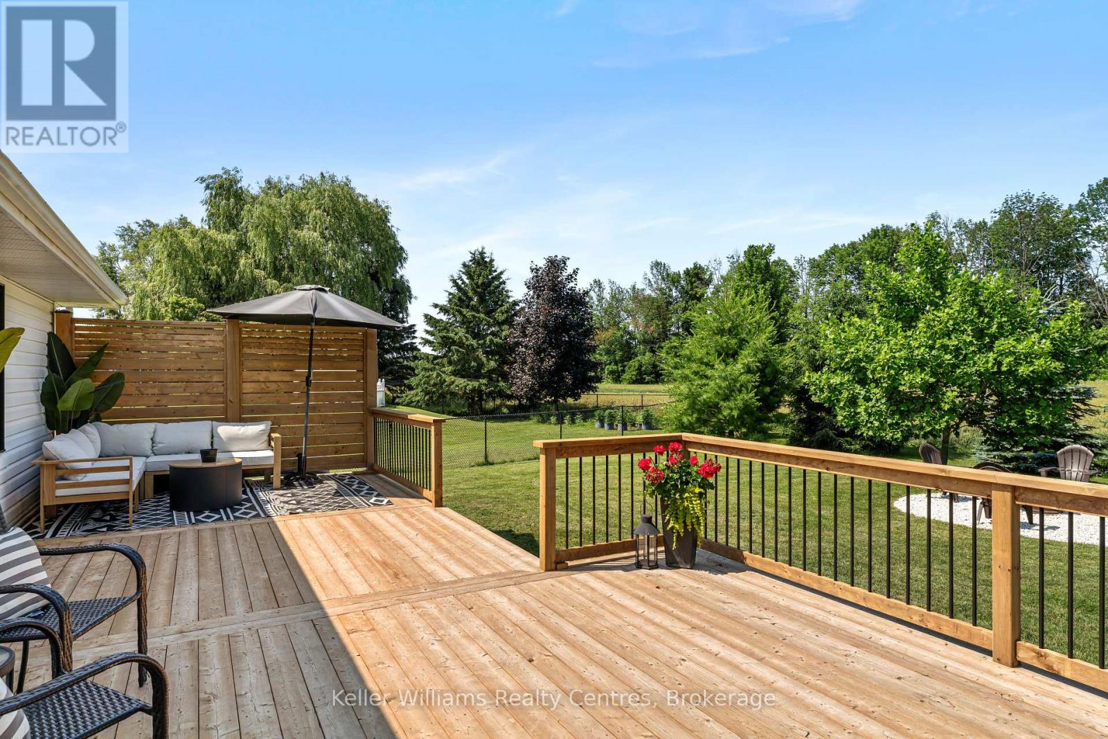 110 Mary Avenue, Georgian Bluffs, Ontario  N4K 5N5 - Photo 38 - X12264043