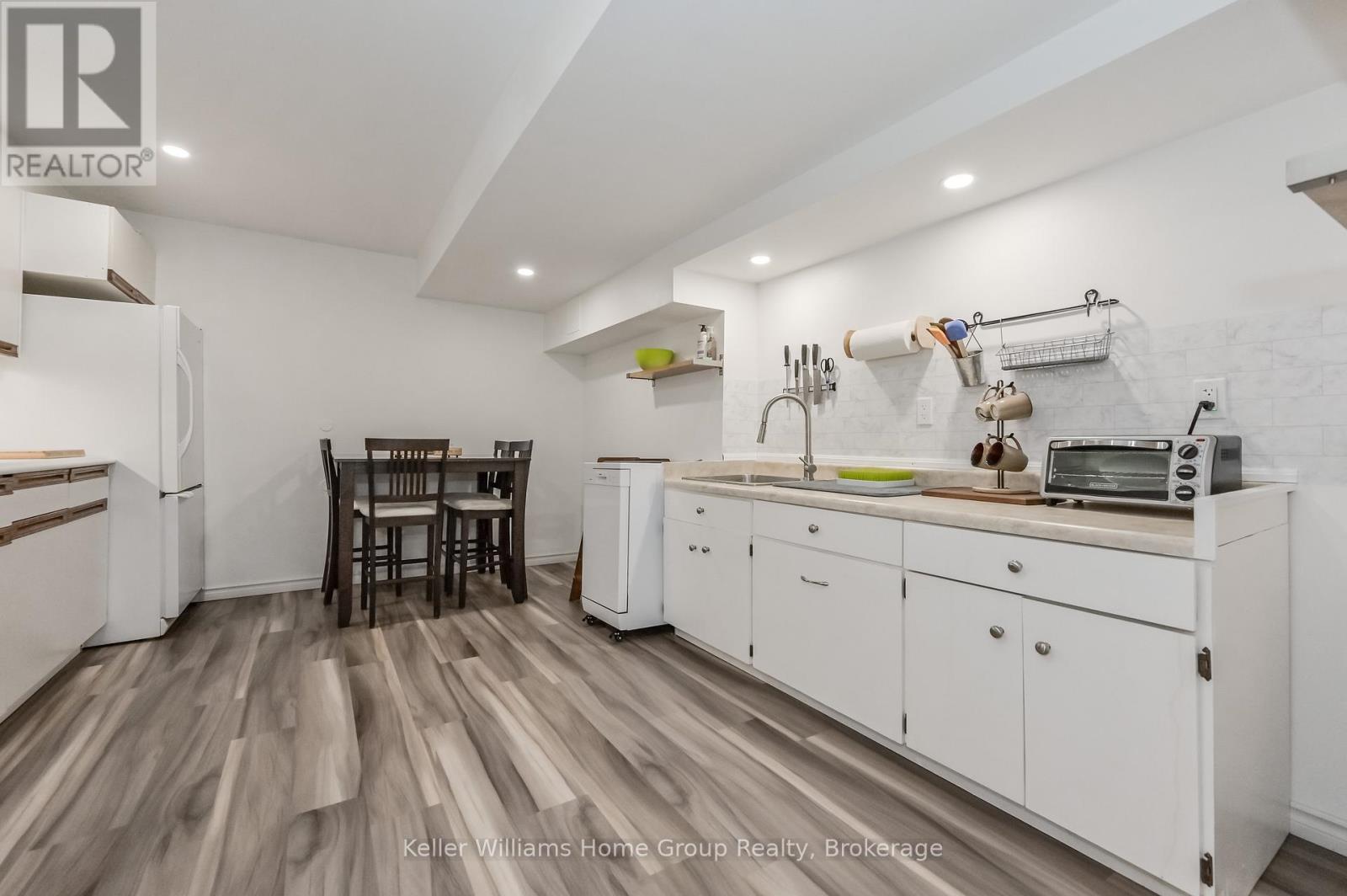 840 St George Street E, Centre Wellington, Ontario  N1M 2Y1 - Photo 39 - X12264048
