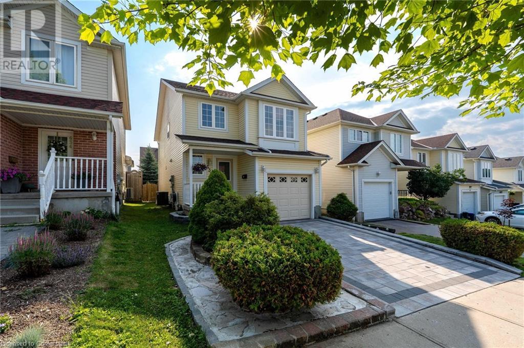 632 Royal Fern Street, Waterloo, Ontario  N2V 2P6 - Photo 3 - 40748064