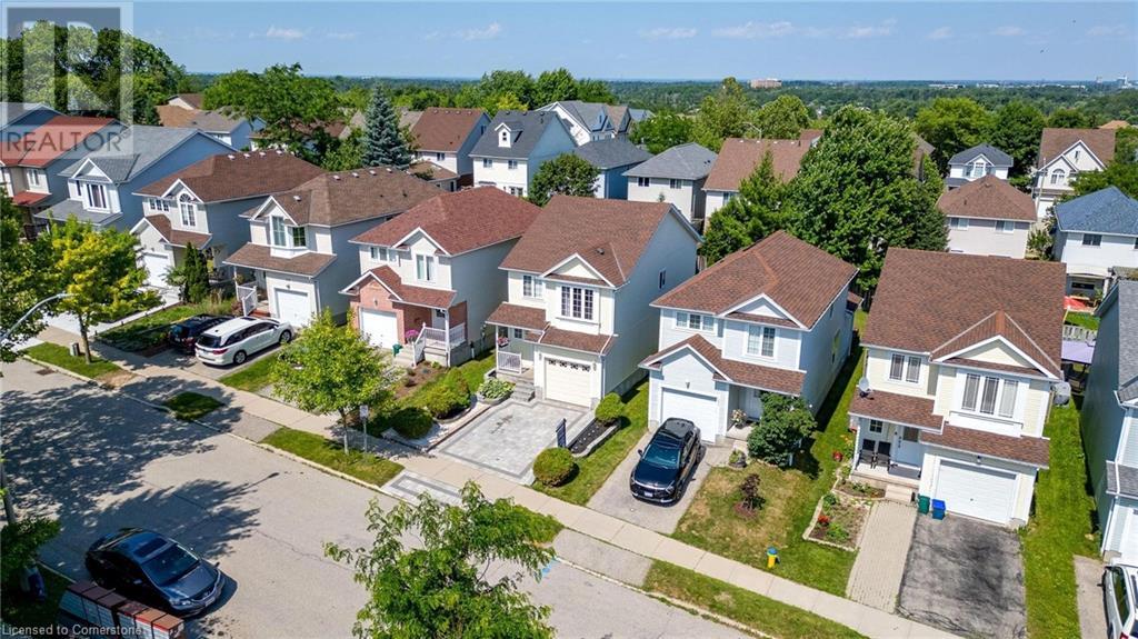 632 Royal Fern Street, Waterloo, Ontario  N2V 2P6 - Photo 5 - 40748064