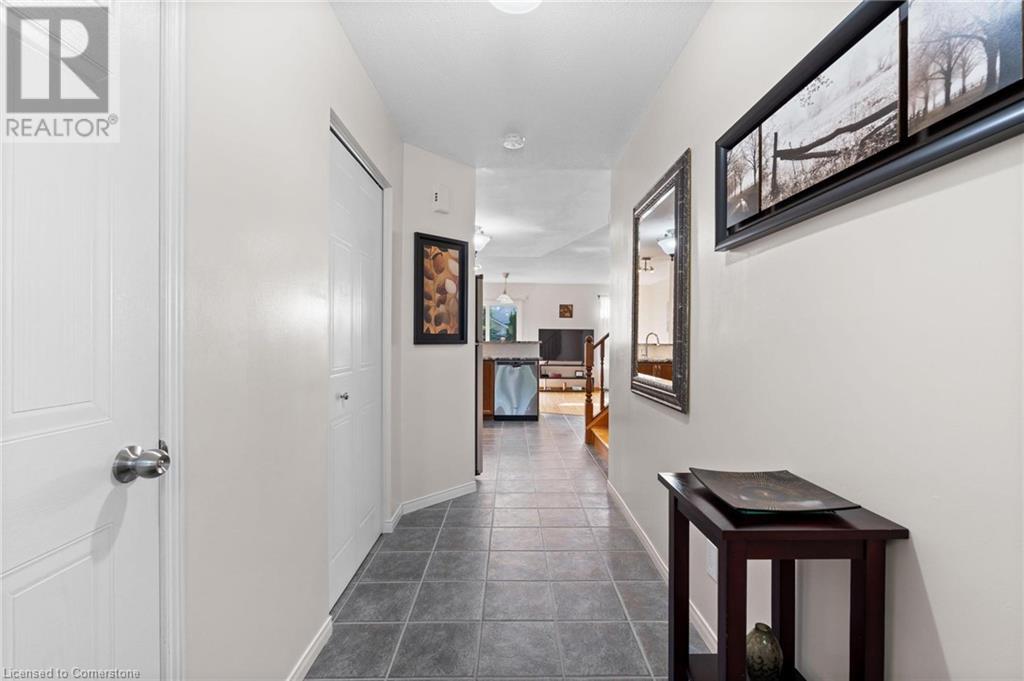 632 Royal Fern Street, Waterloo, Ontario  N2V 2P6 - Photo 8 - 40748064