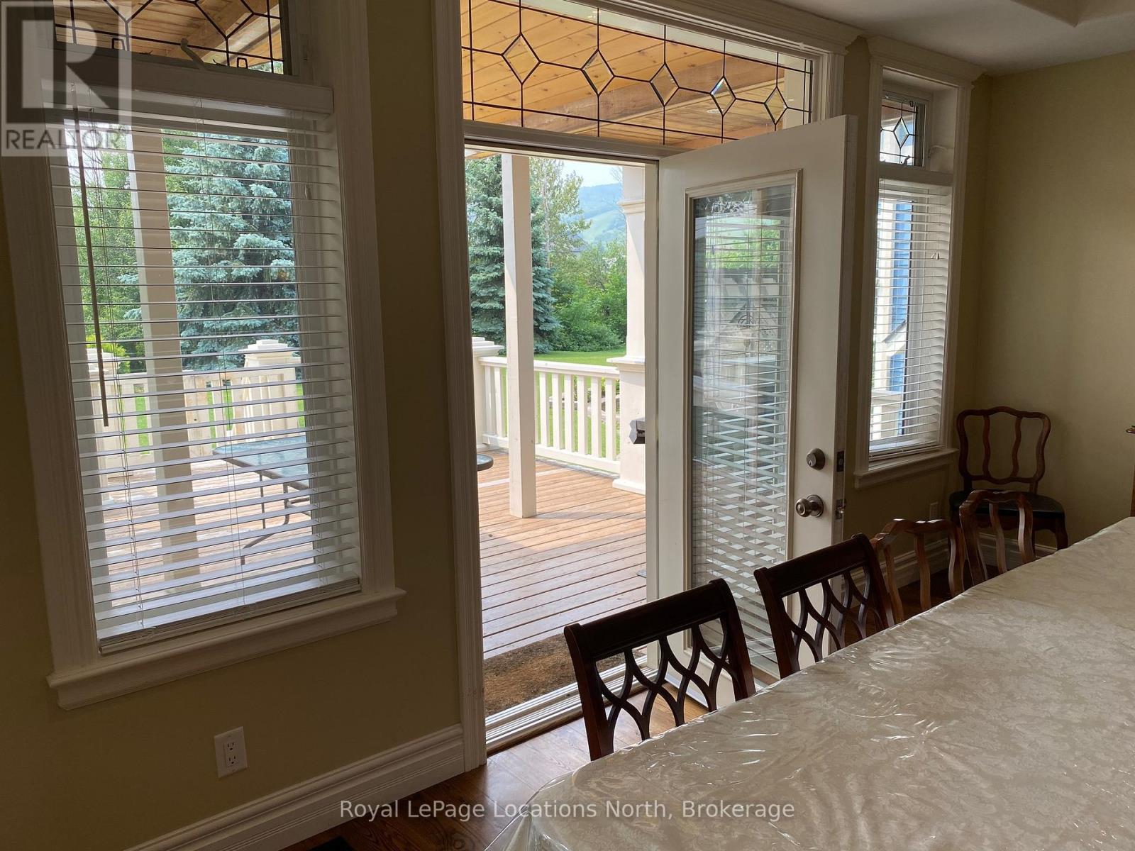 212 Snowbridge Way, Blue Mountains, Ontario  L9Y 0V1 - Photo 21 - X12264295