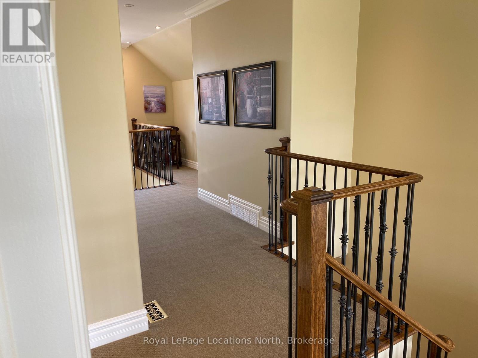 212 Snowbridge Way, Blue Mountains, Ontario  L9Y 0V1 - Photo 28 - X12264295