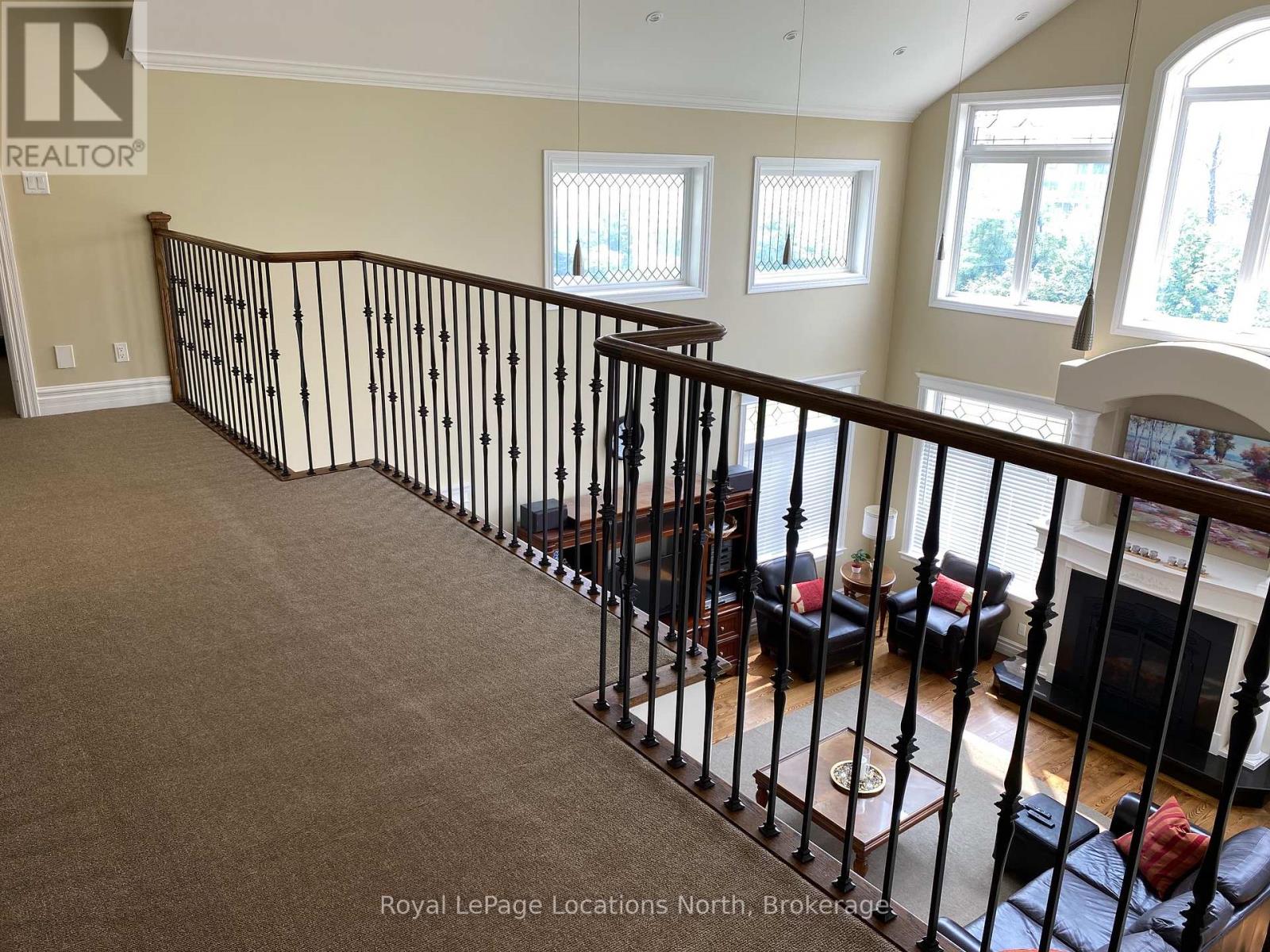 212 Snowbridge Way, Blue Mountains, Ontario  L9Y 0V1 - Photo 29 - X12264295