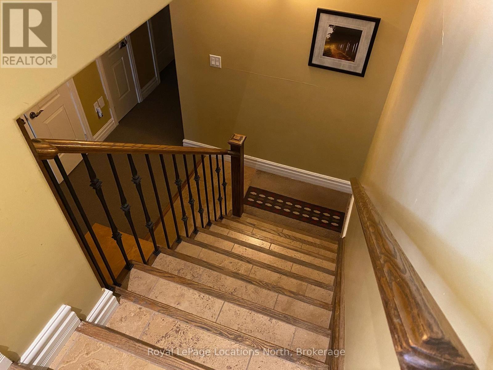 212 Snowbridge Way, Blue Mountains, Ontario  L9Y 0V1 - Photo 30 - X12264295