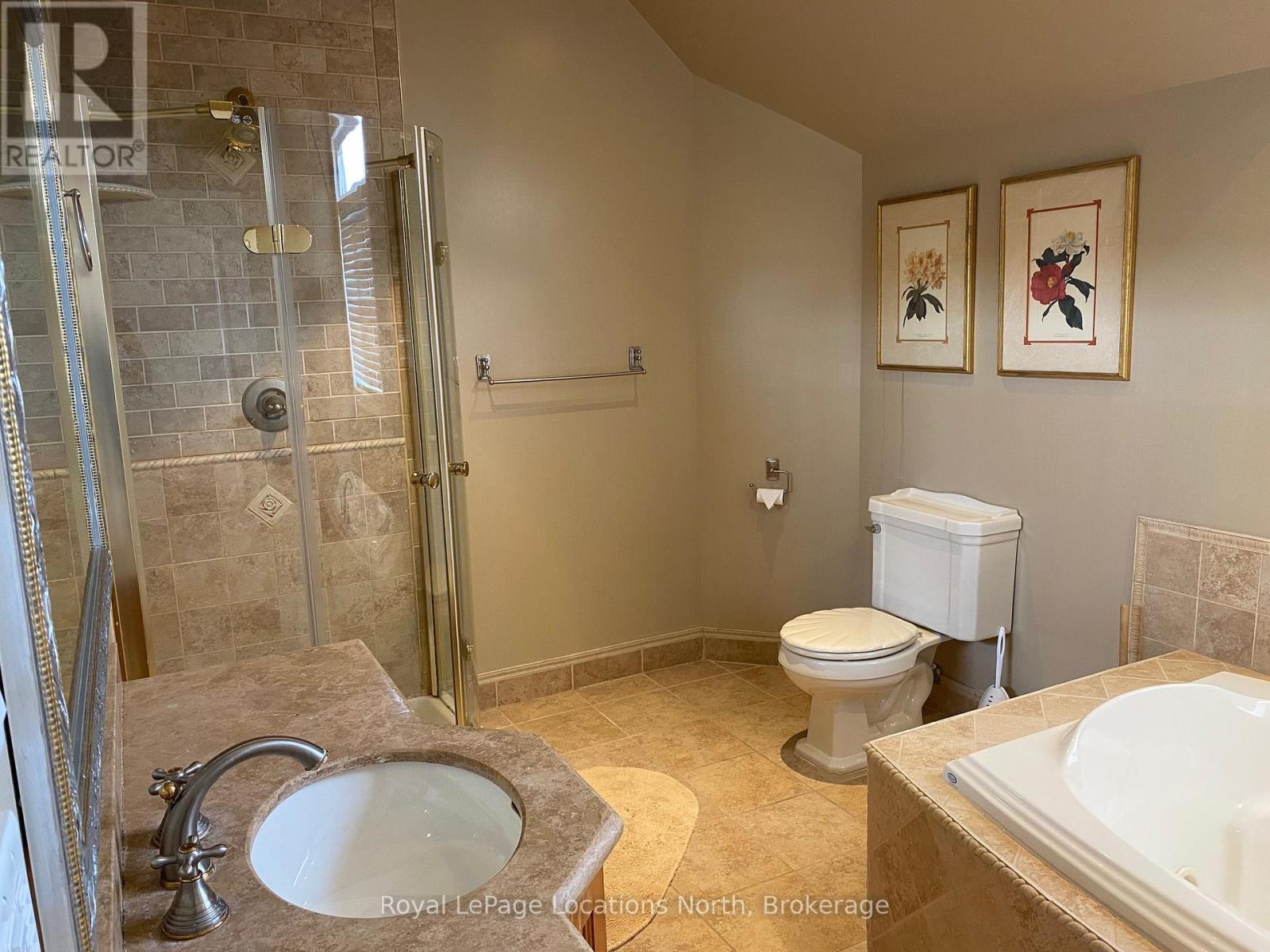 212 Snowbridge Way, Blue Mountains, Ontario  L9Y 0V1 - Photo 41 - X12264295