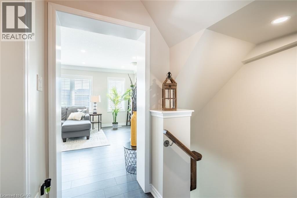 230 Avonsyde Boulevard Unit# 15, Waterdown, Ontario  L8B 1T9 - Photo 16 - 40748178