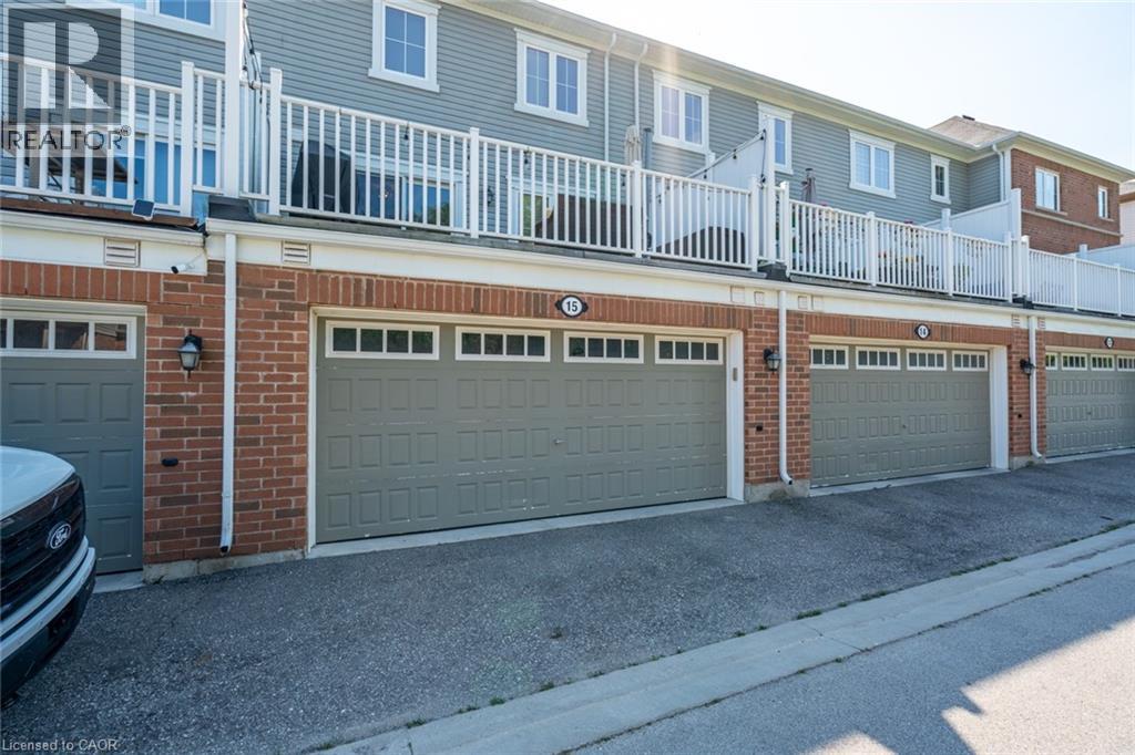 230 Avonsyde Boulevard Unit# 15, Waterdown, Ontario  L8B 1T9 - Photo 3 - 40748178