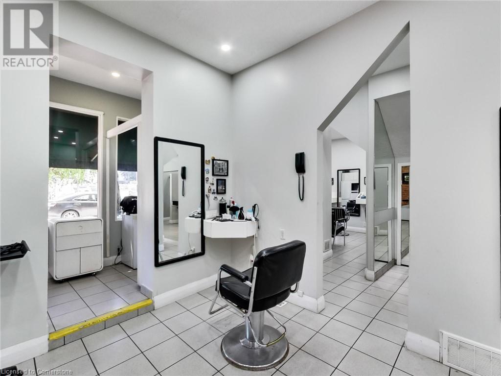 51 Augusta Street, Hamilton, Ontario  L8N 1P8 - Photo 13 - 40747678