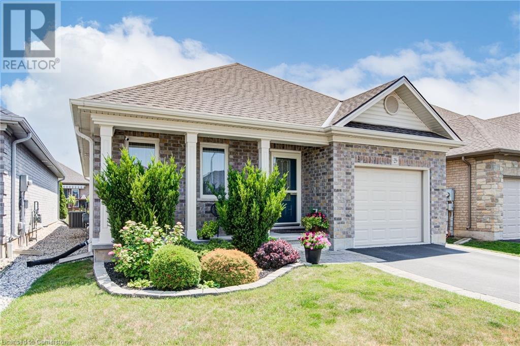 29 Esseltine Drive Drive, Tillsonburg, Ontario  N4G 0G2 - Photo 2 - 40741361