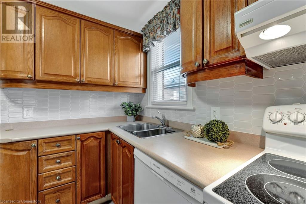 131 East 42nd Street, Hamilton, Ontario  L8T 3A2 - Photo 18 - 40748223