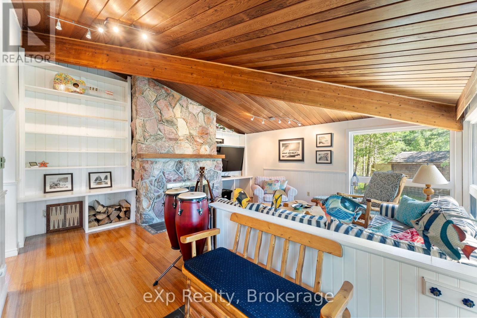 329 Bay Street, South Bruce Peninsula, Ontario  N0H 2T0 - Photo 11 - X12264570