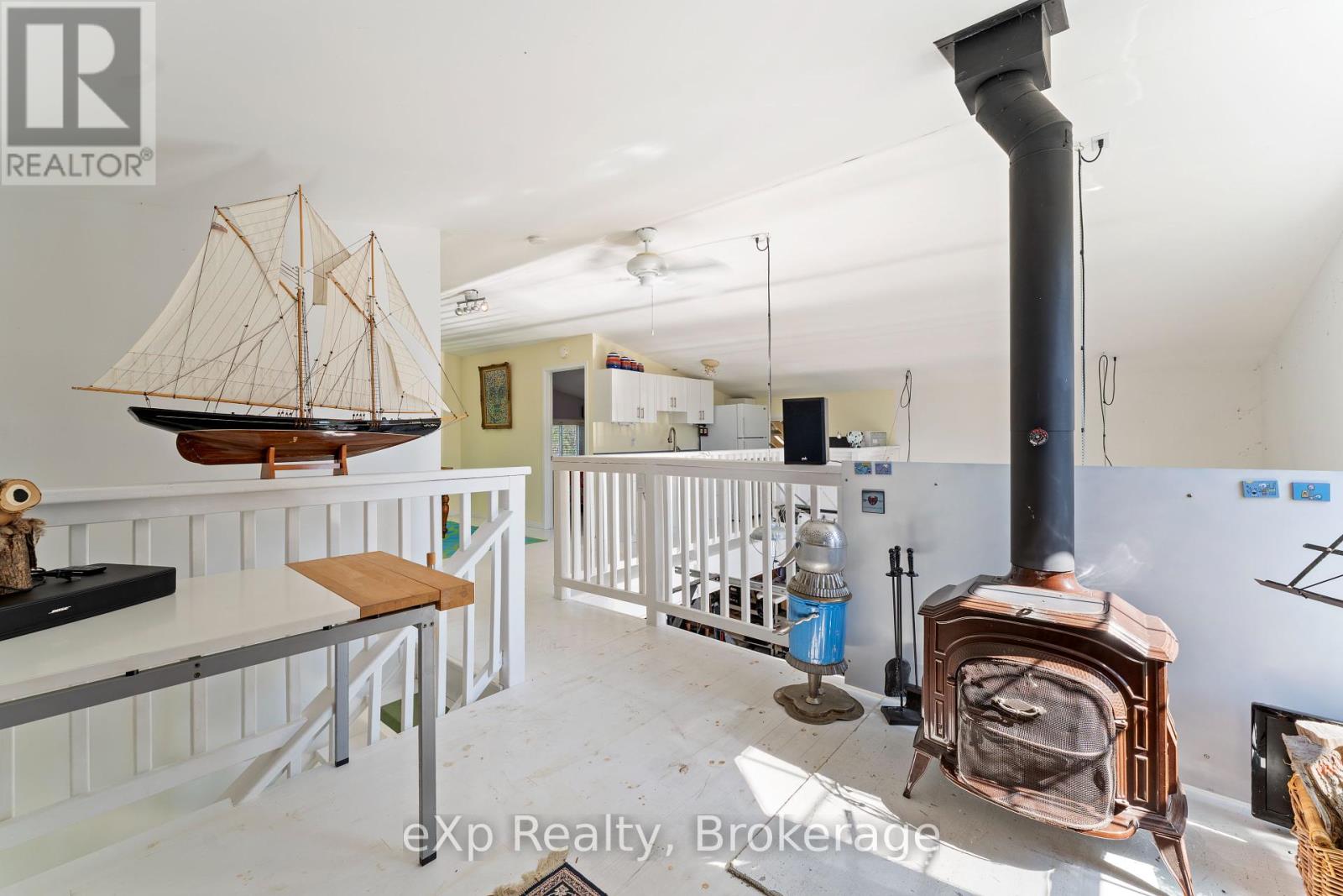 329 Bay Street, South Bruce Peninsula, Ontario  N0H 2T0 - Photo 37 - X12264570