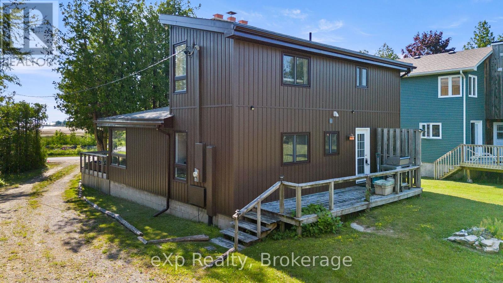 329 Bay Street, South Bruce Peninsula, Ontario  N0H 2T0 - Photo 4 - X12264570