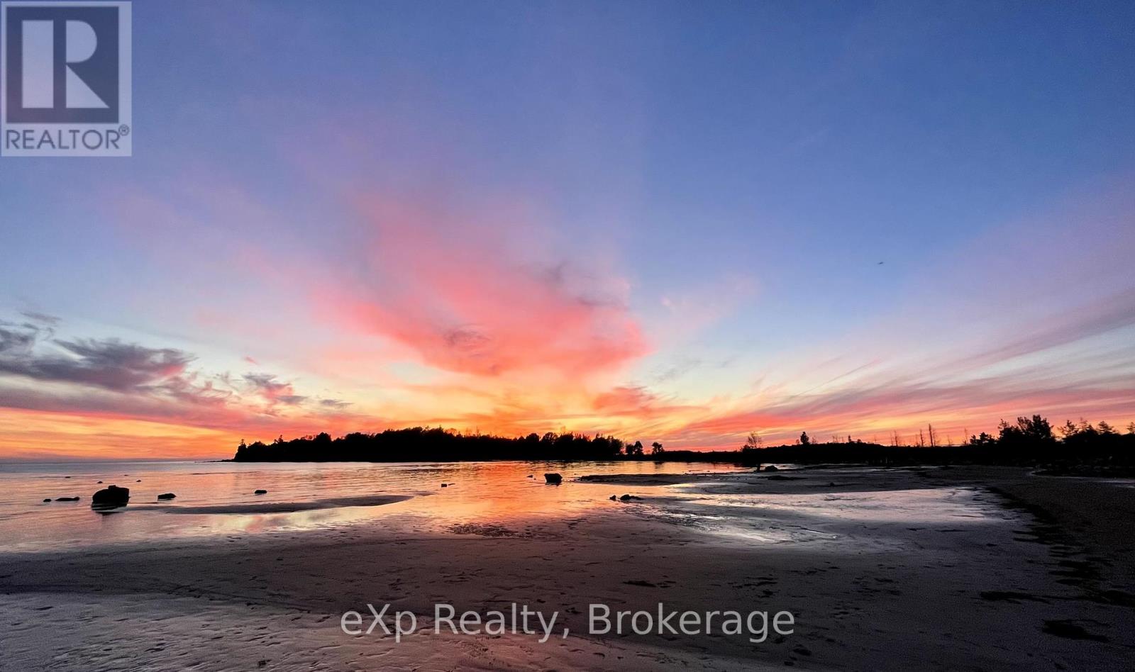 329 Bay Street, South Bruce Peninsula, Ontario  N0H 2T0 - Photo 49 - X12264570