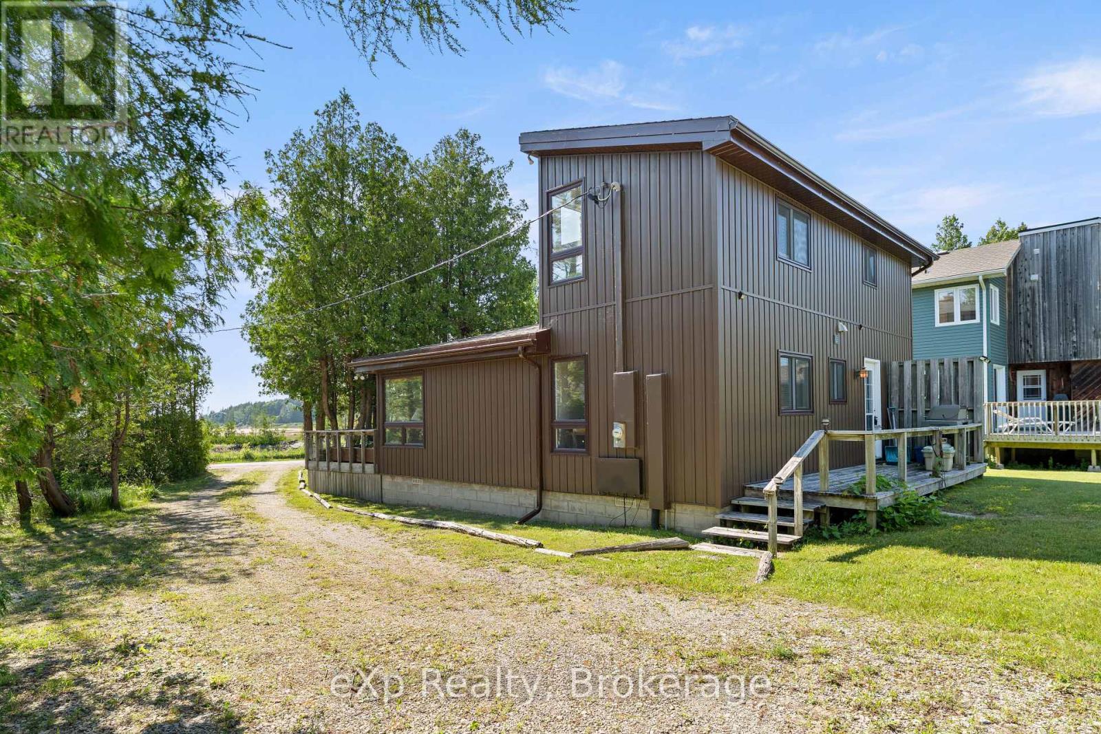 329 Bay Street, South Bruce Peninsula, Ontario  N0H 2T0 - Photo 5 - X12264570