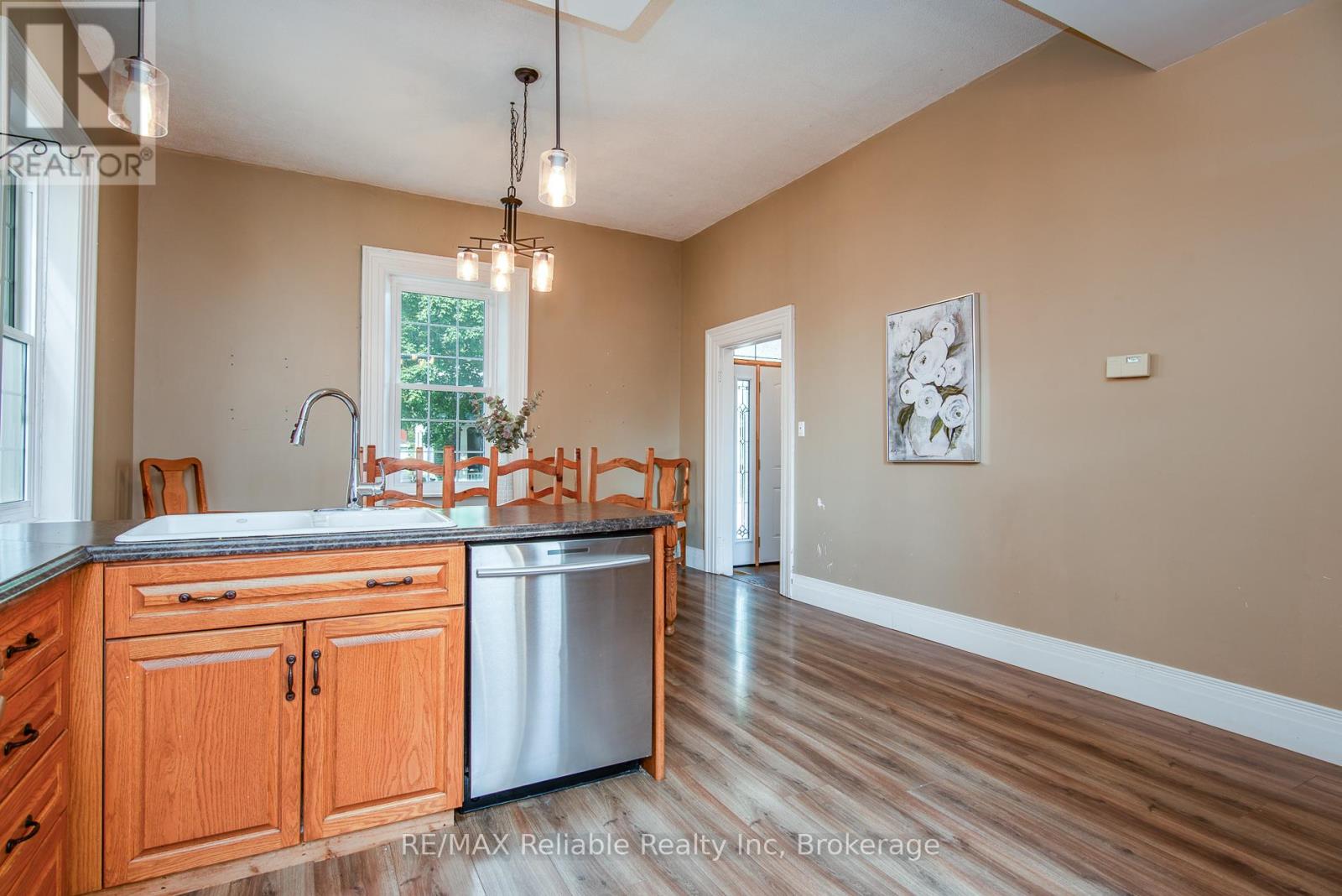 41 John Street, Huron East, Ontario  N0K 1W0 - Photo 22 - X12264629