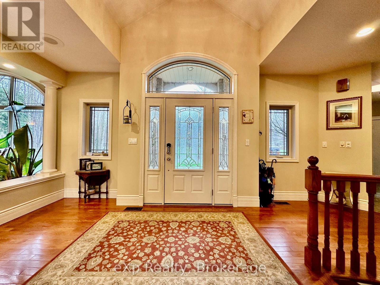 59 Maple Creek Drive, Brockton, Ontario  N0G 2V0 - Photo 5 - X12264676