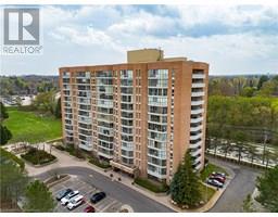 265 WESTCOURT Place Unit# 907, Waterloo, Ontario