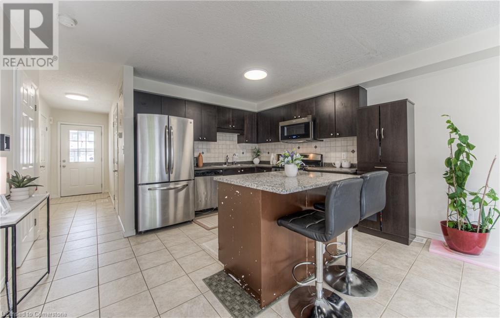 1332 Countrystone Drive, Kitchener, Ontario  N2N 3R9 - Photo 9 - 40748274